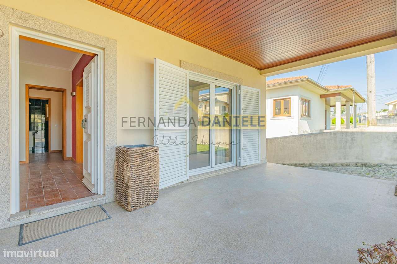 Moradia em Travanca com 3 suítes e 1425m2 de terreno-20