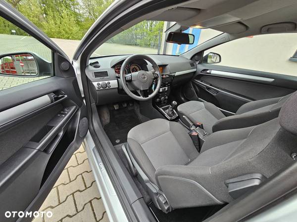 Opel Astra GTC 1.4 Innovation 110 Jahre - 10