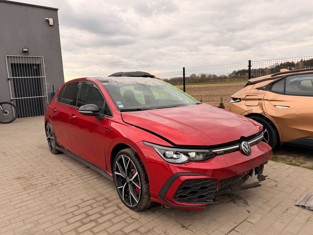 Volkswagen Golf VIII 2.0 TSI BMT GTI Performance DSG 2022