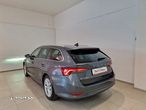 Skoda Octavia Combi 2.0 TDI DSG Style - 3