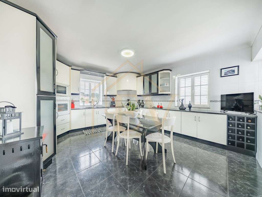 Moradia - Tipologia T4 | Riba D'Ave-36