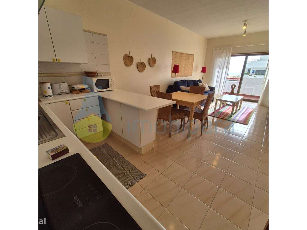 Excelente apartamento T2 a 100m da praia - Grande imagem: 3/24