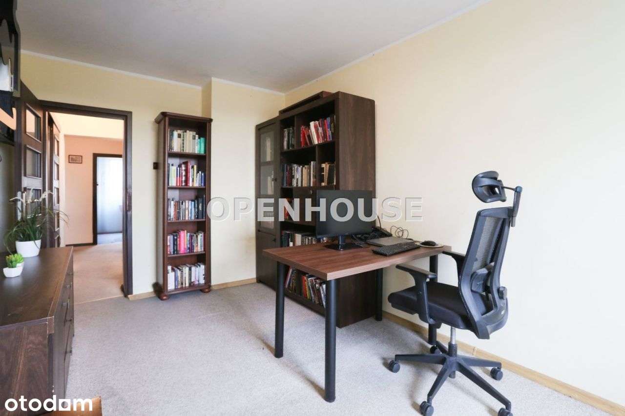 Dwupoziomowe bez skosów.Pow.86,5m2 ul.Klaudyny.-14