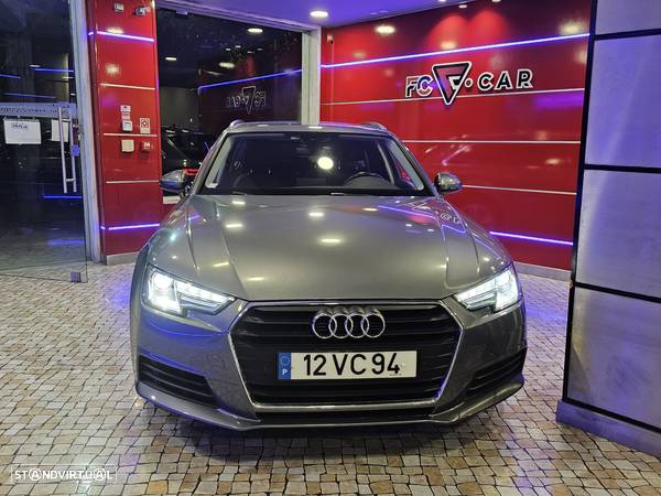 Audi A4 Avant 2.0 TDI Advance S tronic - 2