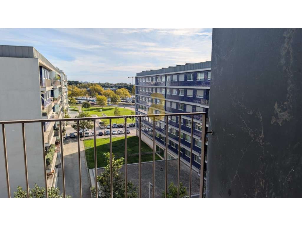 T4 com terraço ultimo piso, vistas do parque e mar - Matosinhos Sul-14