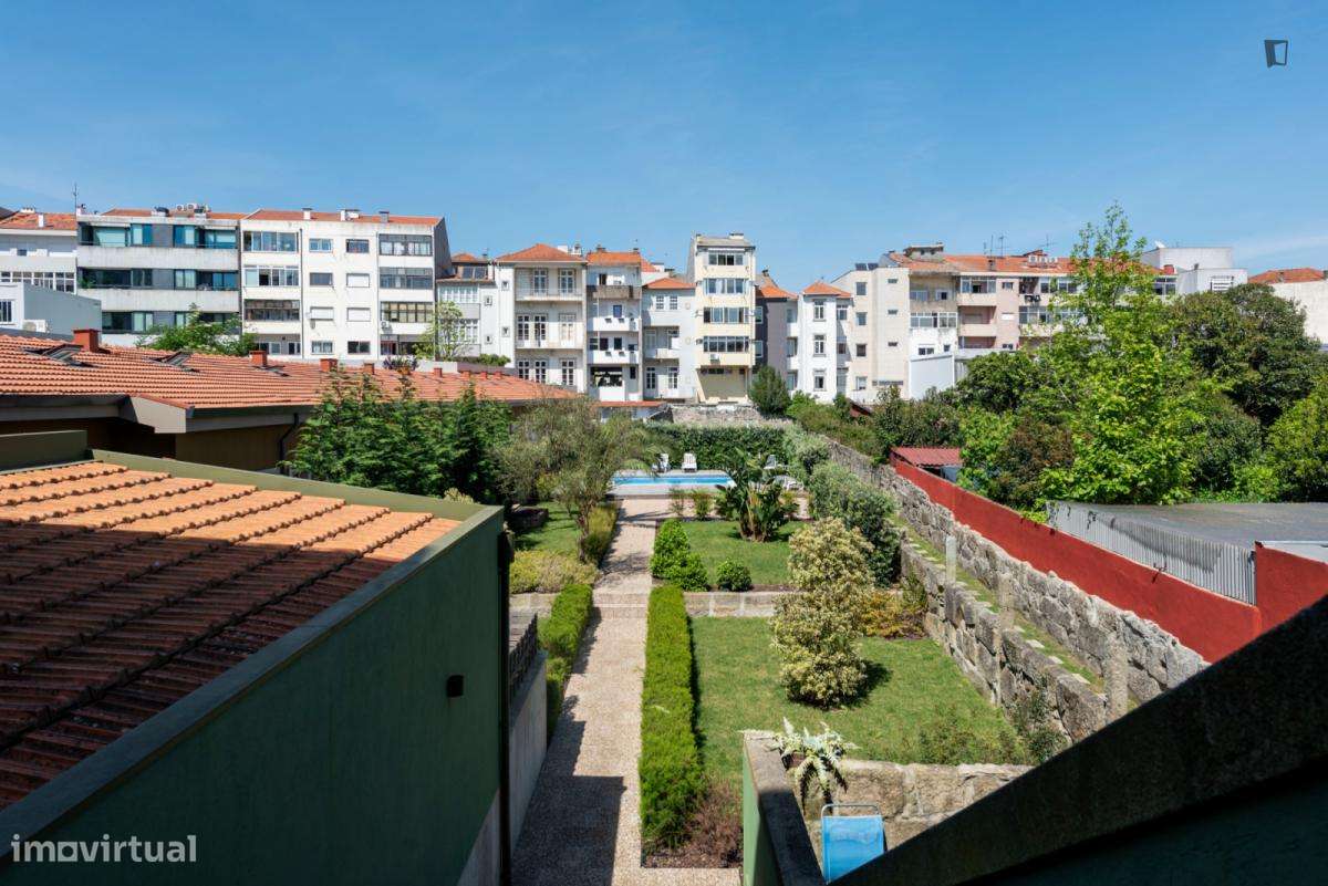 Apartamento com 1 quartos - localizado em Miragaia Porto - Grande imagem: 3/7