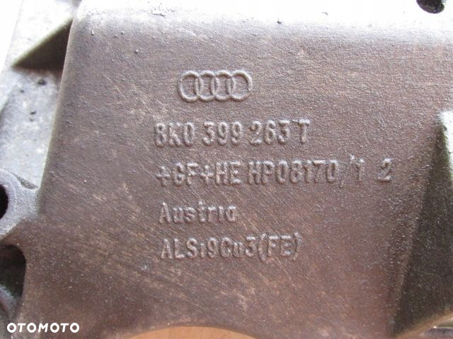 Audi A4 B8 1.8 tfsi Łapa wspornik skrzyni biegów 8K0399263T - 4