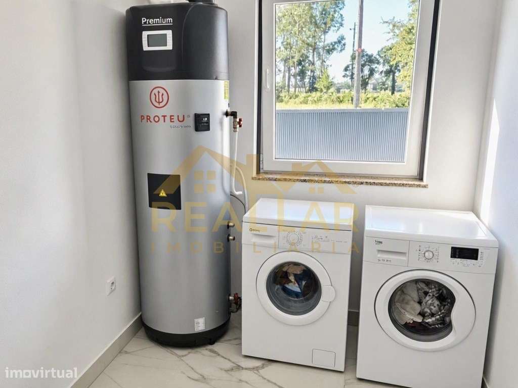 Moradia T3 Exclusiva com Piscina e Terreno de 2.230 m2| Rio Mau, Vi...-11