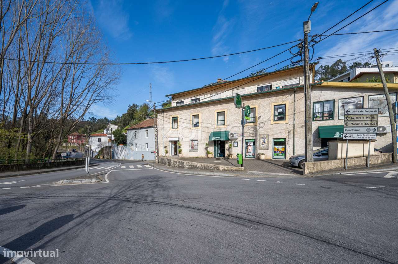 Loja comercial rentável | Foz do Sousa - Grande imagem: 2/20