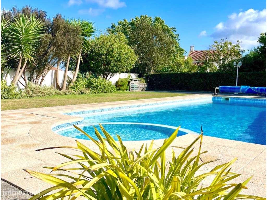 Moradia T4 com jardim, piscina e garagem, muito perto de Óbidos e d... - Grande imagem: 2/45