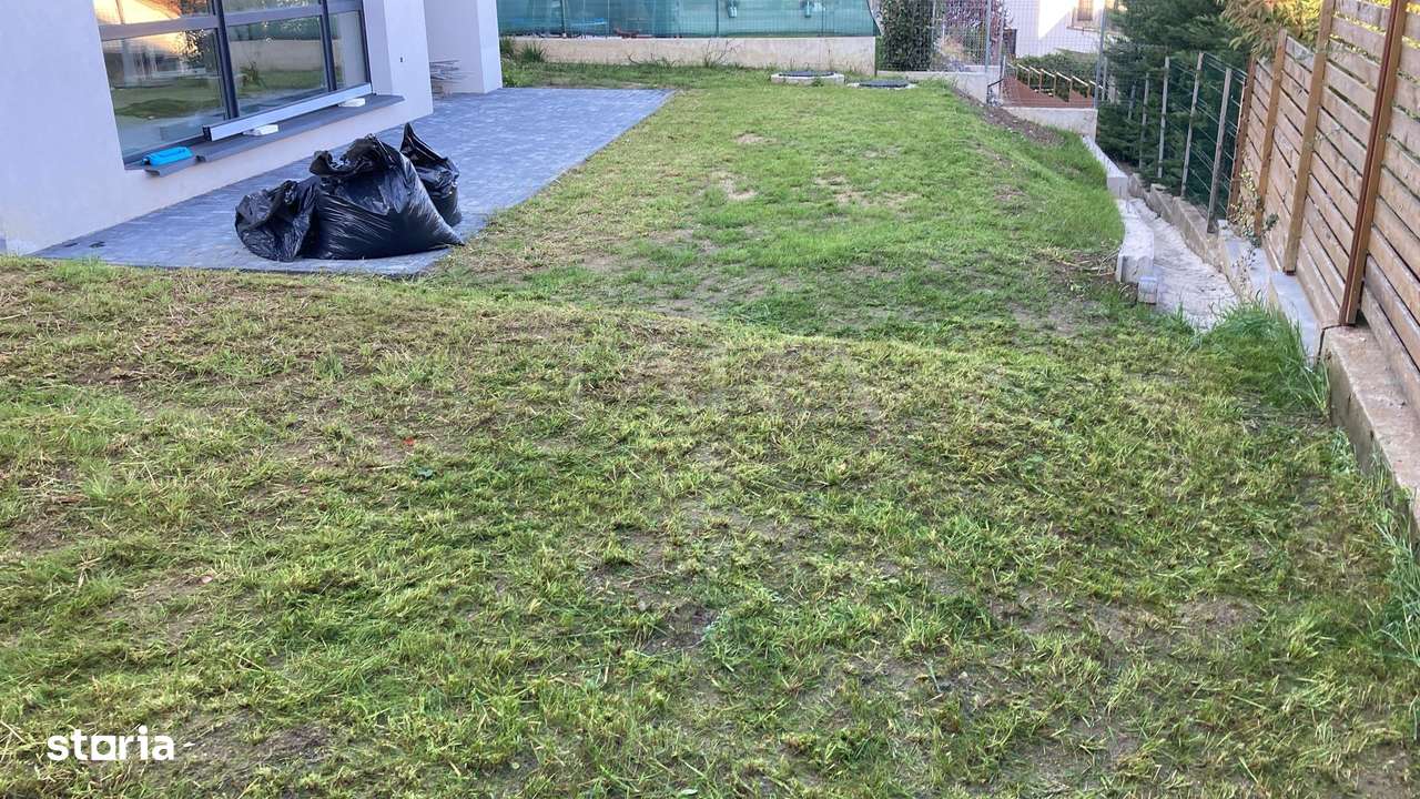 Arhitectura contemporana. Parte de duplex. Cartierul nou Câmpului.-11