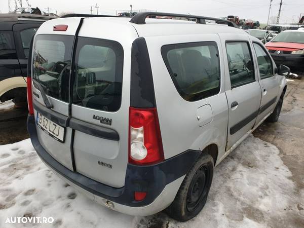 Dezmembrez Dacia Logan MCV 2007 1.5dci - 2