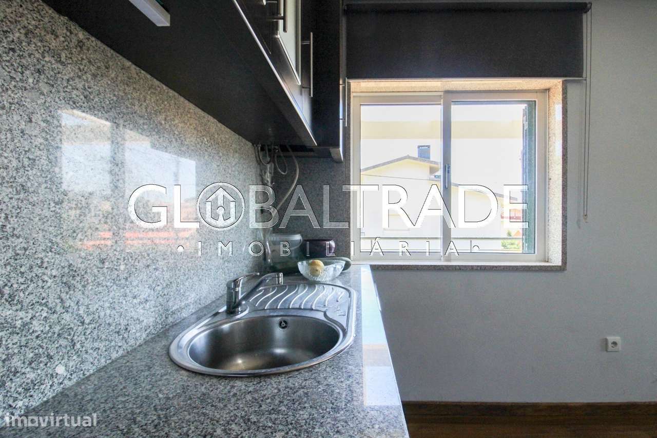 Moradia T2 com Terraço em Foz do Sousa - Gens-14