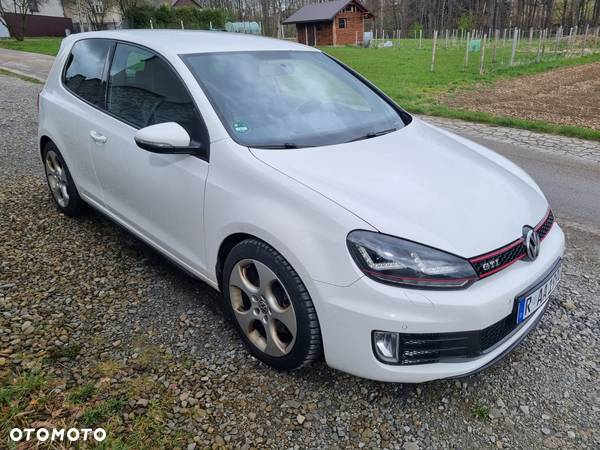 Volkswagen Golf GTI 2.0 TSI OPF Performance - 7