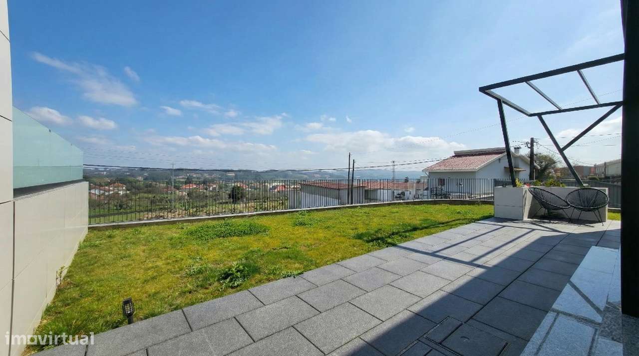 Moradia T3 para venda em Agra, Arnoso, Vila Nova de Famalicão, Braga-4