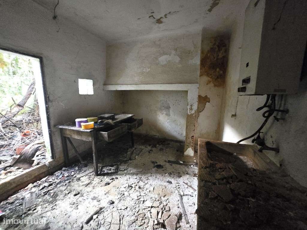 Oportunidade de Investimento - Moradia T3 no centro de Borba - Grande imagem: 4/12