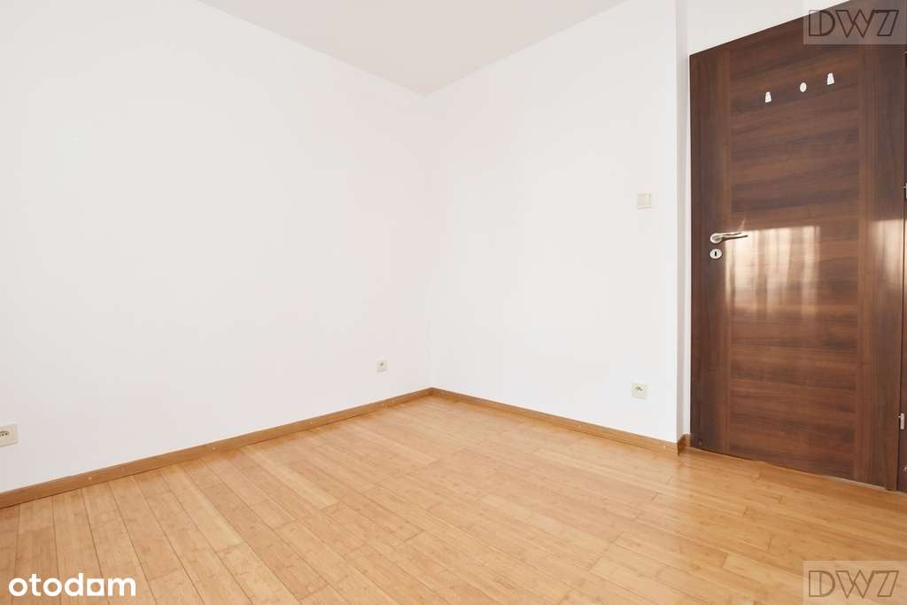 3 pok,oddzielna kuchnia,balkon,ul.Dobrego Pasterza-12