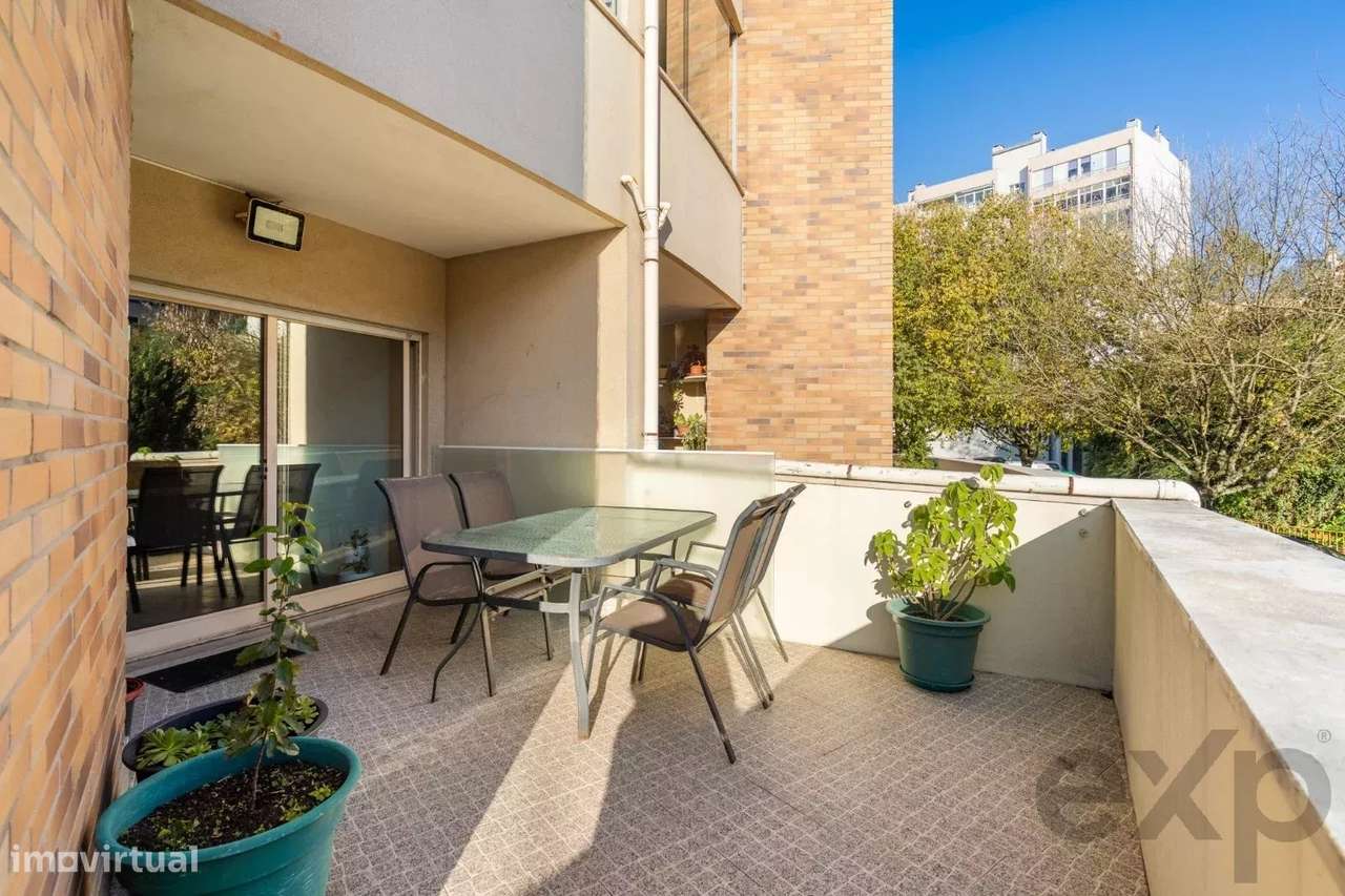 Fantástico apartamento T3 com Terraço e localização de excelência pert - Grande imagem: 4/29