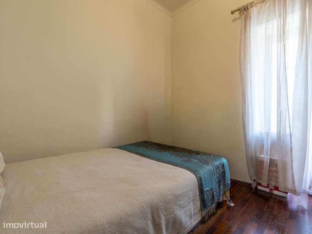 Apartamento T4 Duplex na Parede-20