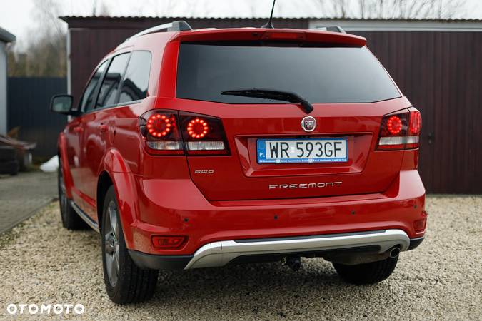 Fiat Freemont 2.0 Multijet Cross AWD - 13