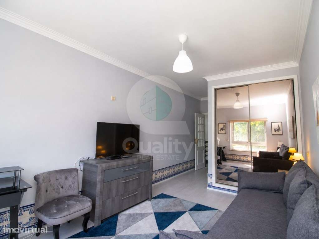 Excelente Apartamento T2 - Baixa da Banheira-8