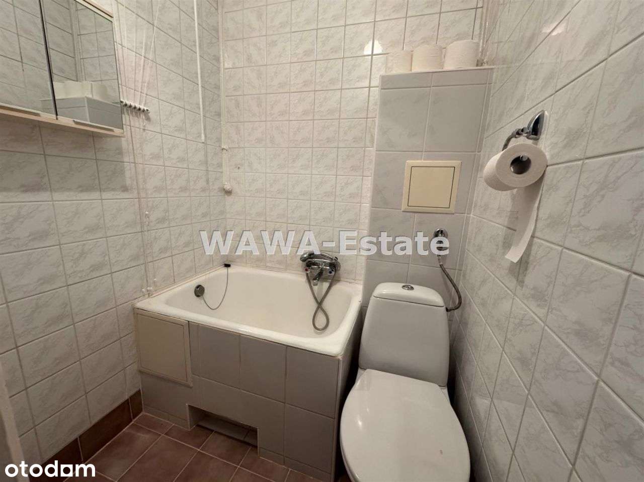 Przestronna kawalerka na Żoliborzu! Widok na park.-11