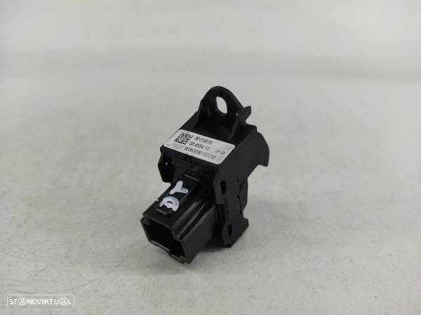 Botao Vidro Tras Direito Drt Volvo V70 Iii (135) - 4