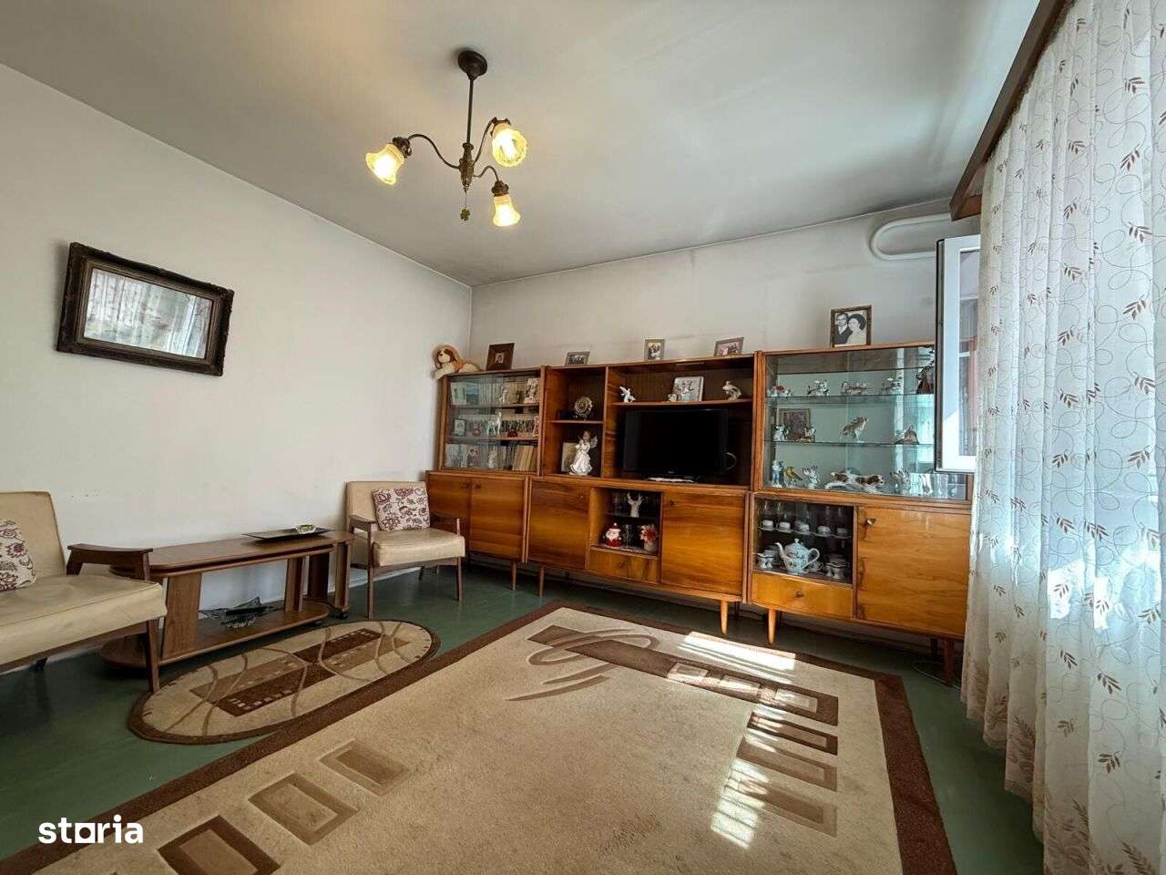 2 Camere Decomandat Metrou la 8 Minute - Imagine principală: 4/17