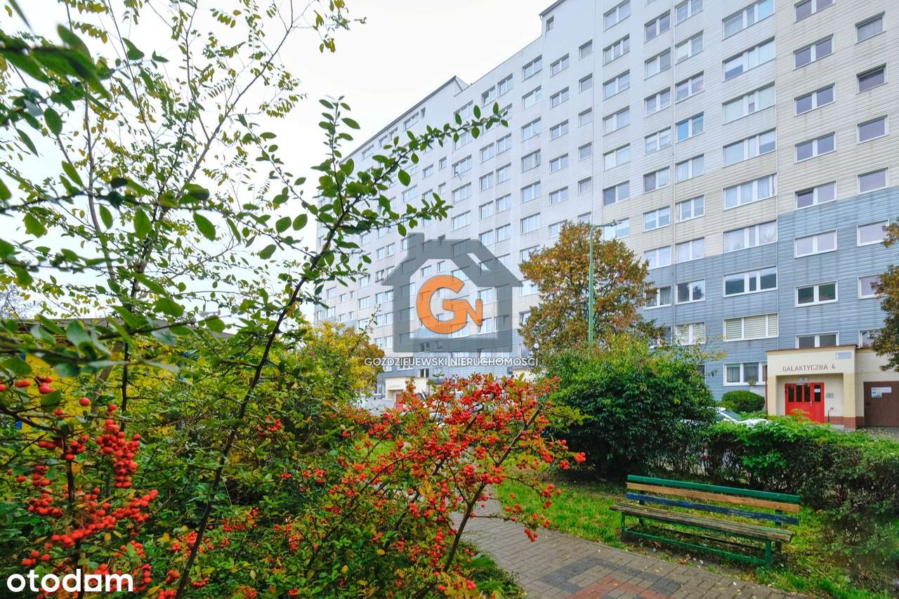 Sprzedam 3 pok. mieszkanie o pow.  57,60m2 ul. Galaktyczna-13