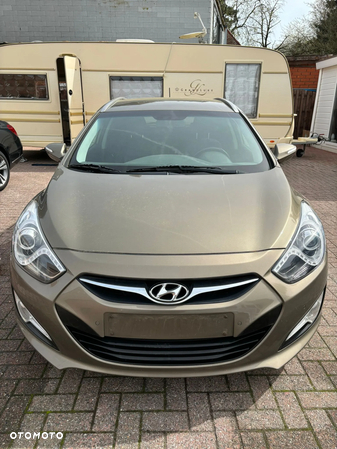 Hyundai i40 Kombi 1.7 CRDi Premium - 2