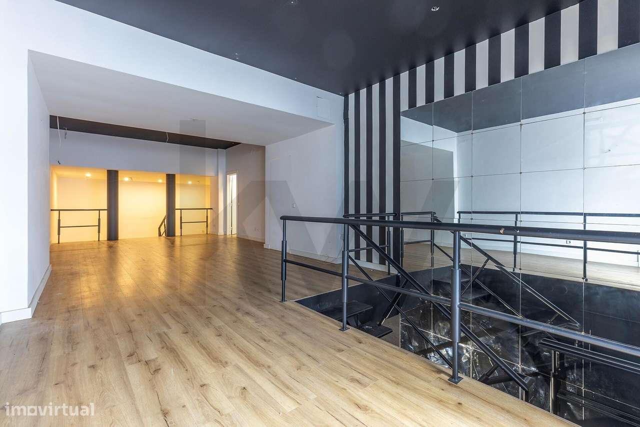 Loja com 217m2 em Localização de Prestígio | Campo de Ourique, Junto a - Grande imagem: 5/22