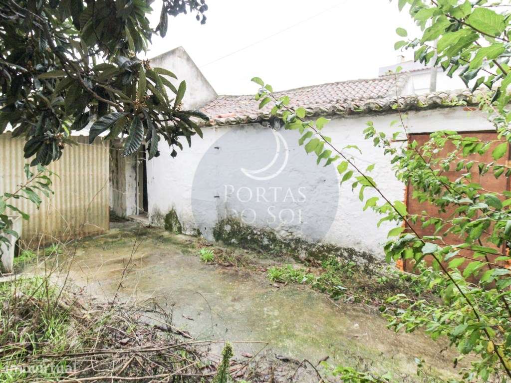 Moradia de 90m2 c Quintal-15