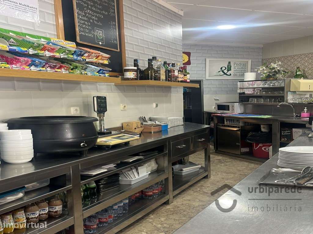 Restaurante com ótima esplanada, no centro Lisboa-16