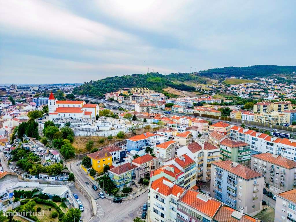 Apartamento T2 com box em Alhandra - Grande imagem: 4/56