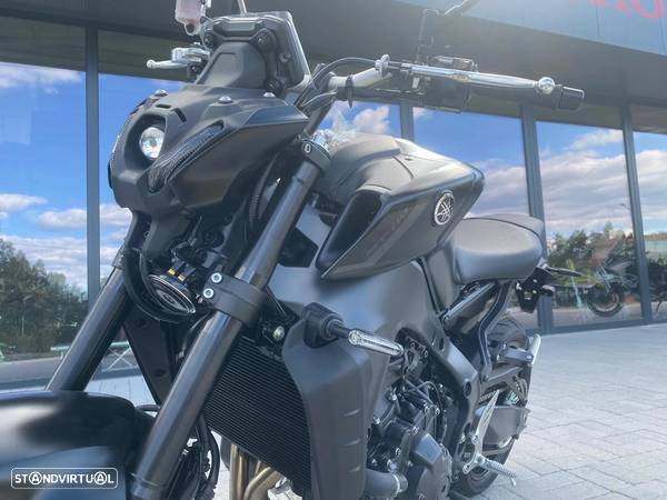 Yamaha MT-09 - 5