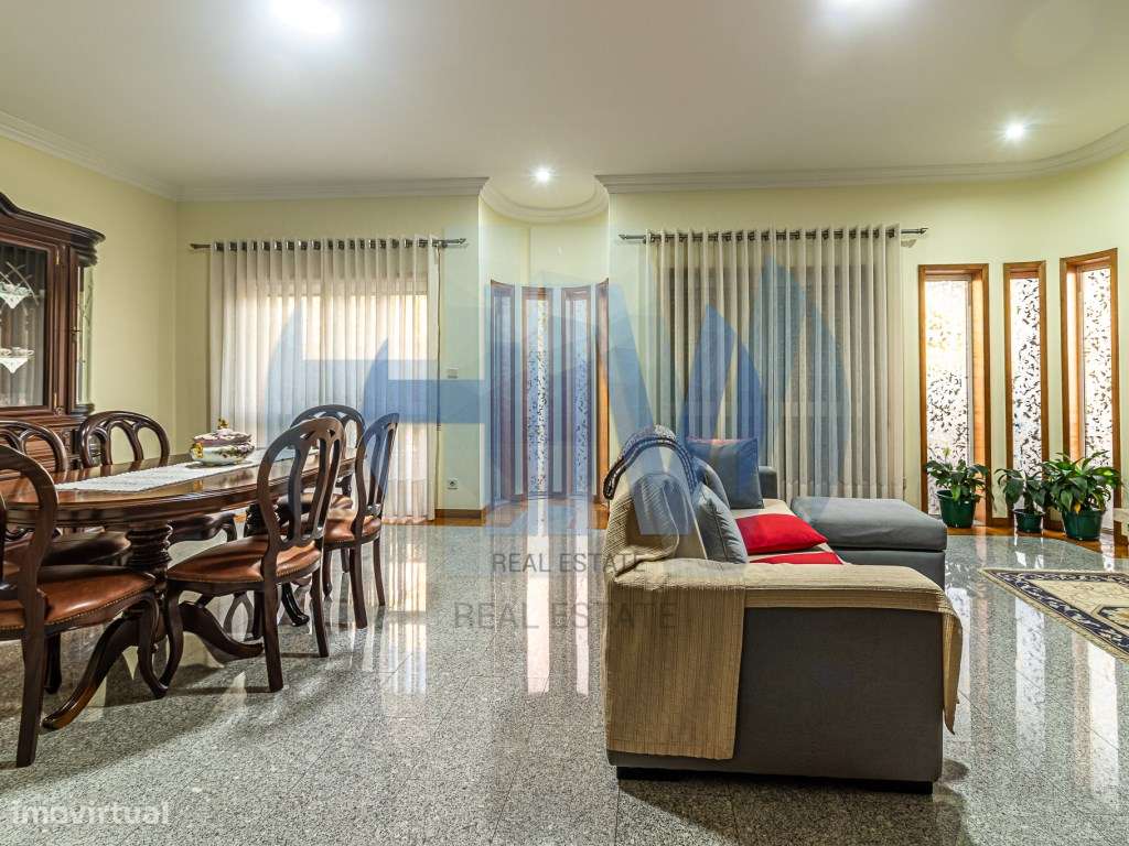 Moradia T4+1 (2001) - Jovim - Gondomar-6