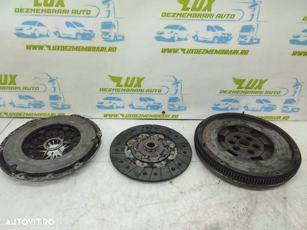 Kit ambreiaj volanta cu masa dubla 2.0 tdi cbbb 324035510 Skoda Octav - 1