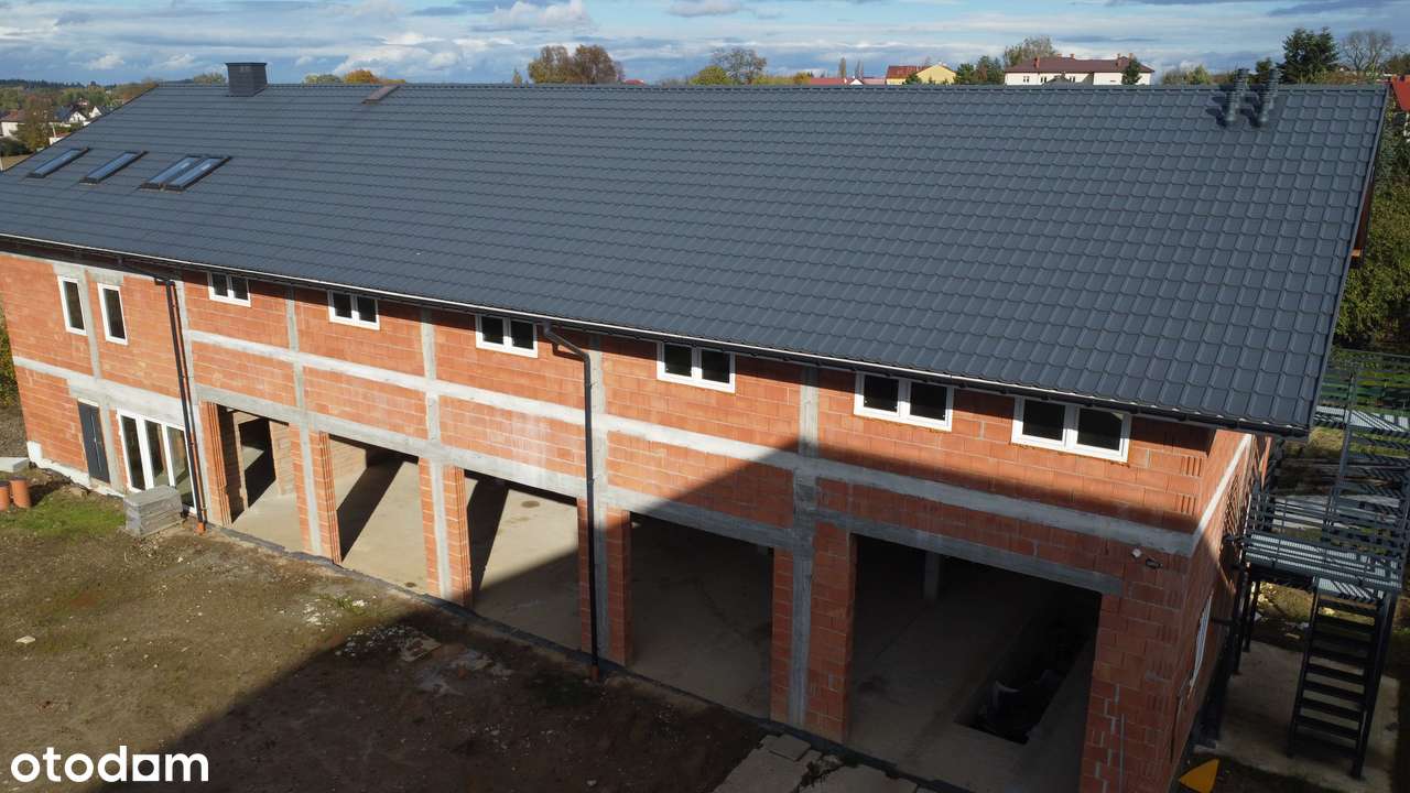 4 DZIAŁKI BUDOWLANE + BUDYNEK USŁUGOWY - HALA-10