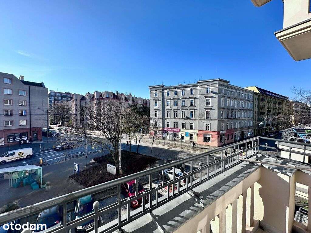 Ul. Komuny Paryskiej _na sprzedaż _91m2_5pok_-19