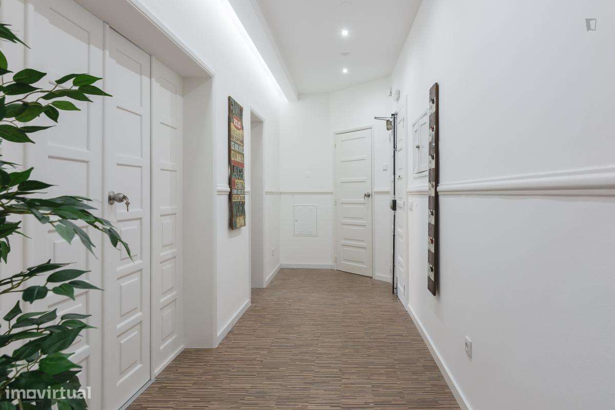 Quarto - localizado em Alameda Lisbon - Grande imagem: 3/8