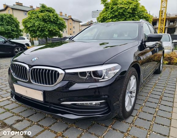 BMW Seria 5 520d Luxury Line - 1