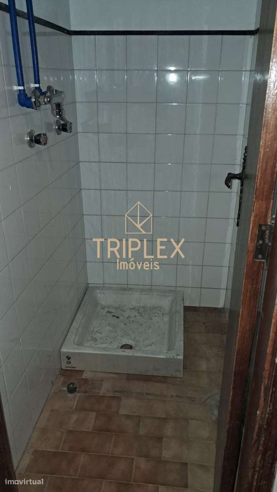 Armazém - Milheirós - Maia - Grande imagem: 5/7