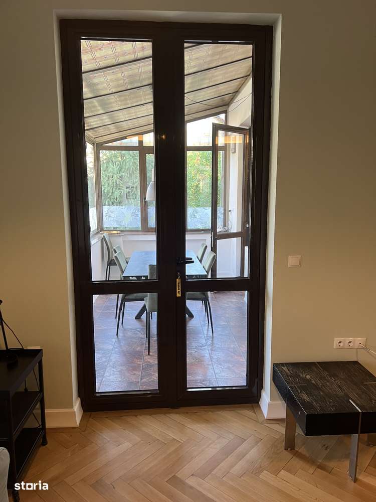 Apartament 5 camere in vila strada Londra-11