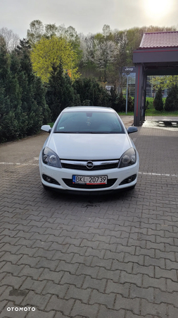 Opel Astra III GTC 1.6 Enjoy - 6