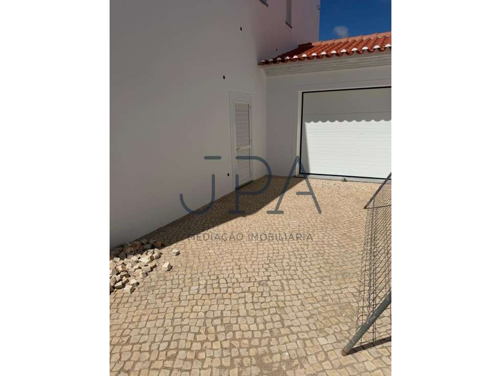 Altura - Em construção - moradia T4 com garagem e piscina-40