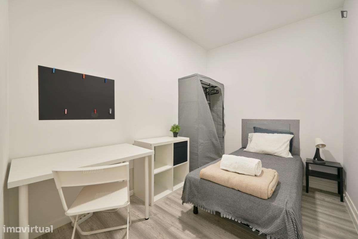 Quarto - localizado em Arroios Lisbon - Grande imagem: 2/32