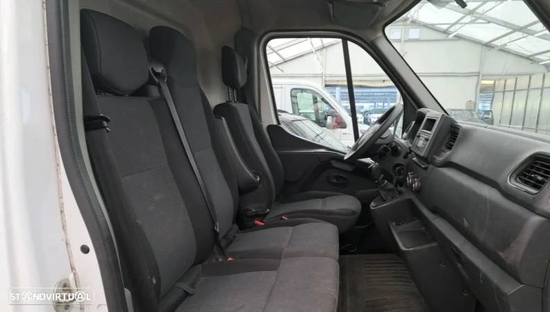 Nissan NV400 L2H2 2.3 dCi 135CV 3t3 Optima c/IVA DEDUTÍVEL - 5