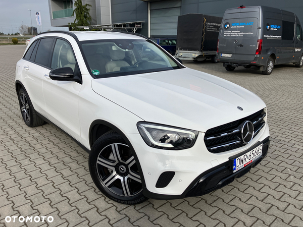 Mercedes-Benz GLC 220 d 4Matic 9G-TRONIC - 9