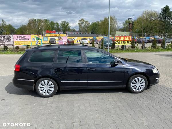 Volkswagen Passat 2.0 TDI Trendline - 5