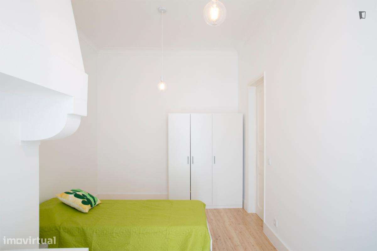 Quarto - localizado em Arroios Lisbon - Grande imagem: 3/22